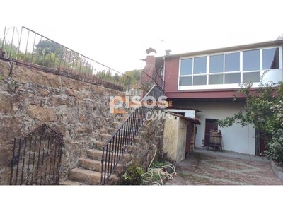 Casa en venta en Cenlle