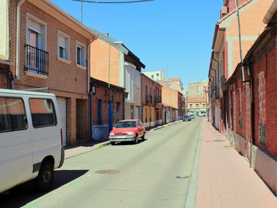 Chalet adosado en venta, Valladolid, Valladolid