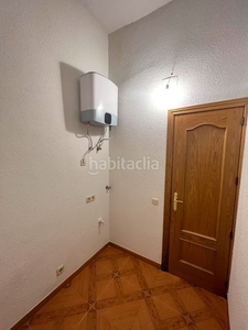 Piso con 3 habitaciones con ascensor en Almagro Madrid