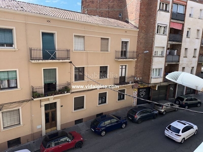 Piso con 3 habitaciones con calefacción en Balàfia Lleida