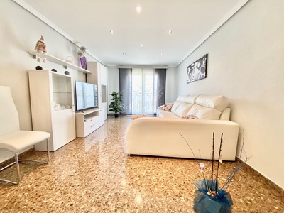 Piso con terraza de 30 m2 en Vilamarxant