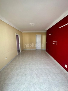 Piso en venta , 2 dormitorios. en Ayuntamiento Torremolinos