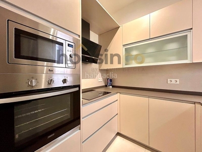 Piso en venta , con 120 m2, 3 habitaciones y 2 baños, ascensor, aire acondicionado y calefacción central. en Madrid