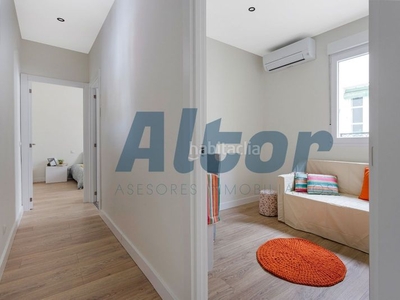 Piso en venta , con 63 m2, 2 habitaciones y 1 baños, aire acondicionado y calefacción eléctrica. en Madrid