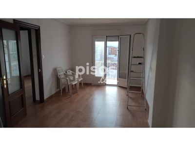 Piso en venta en Avenida del Primero de Mayo, 38, cerca de Calle de Miguel Servet