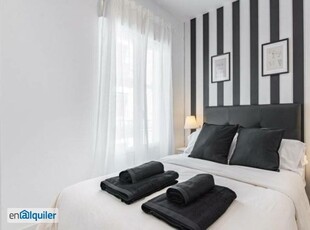 Apartamento de 3 dormitorios en alquiler en La Latina, Madrid