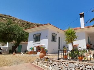 Chalet en venta en Arboleas, Almería