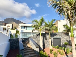 Chalet en venta en El Madroñal, Adeje, Tenerife