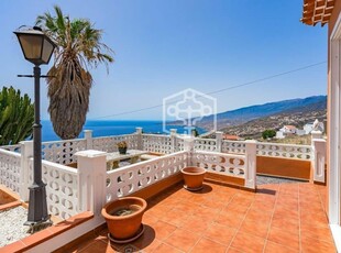 Chalet en venta en El Rosario, Tenerife