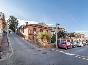 Chalet en venta en Huétor Vega, Granada