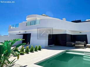 Villa en Venta en Torrevieja, Alicante