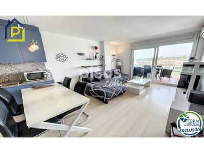 Apartamento en venta en Avinguda del Port del Canigó