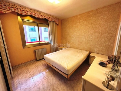 Ático con 4 habitaciones con calefacción y aire acondicionado en Hospitalet de Llobregat (L´)