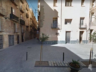 Casa adosada casa de pueblo en venta en calle sant lluis (de), , tarragona en Tortosa