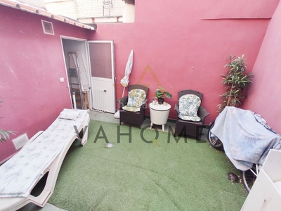 Casa adosada con 3 habitaciones con aire acondicionado en Getafe