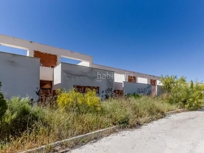 Casa adosada con 3 habitaciones con piscina y aire acondicionado en Aranjuez