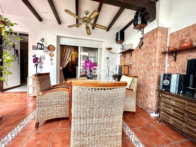 Casa adosada en venta en Cala de Bou