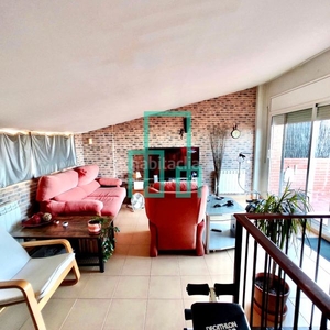 Casa con 4 habitaciones con aire acondicionado en Badalona
