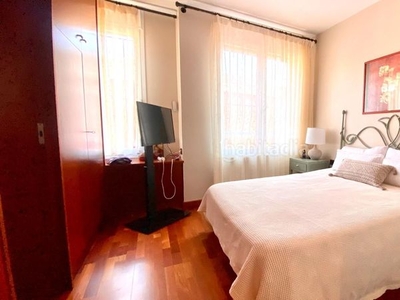 Casa con 4 habitaciones con parking, piscina, calefacción y aire acondicionado en Esplugues de Llobregat