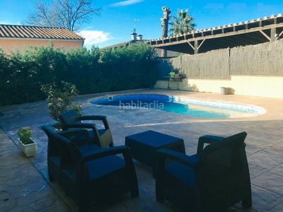 Casa con piscina en santa coloma residencial en Santa Coloma de Farners