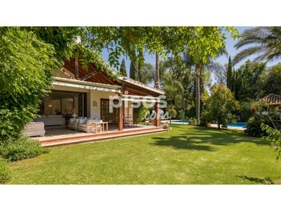 Casa en venta en Nueva Andalucía