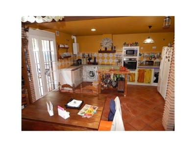 Casa excelente casa en la zona de Los Pacos, . en Fuengirola