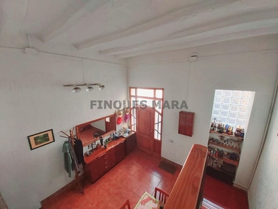 Casa fántastica casa en zona inmejorable del centro junto ffcc!!!! en Sant Boi de Llobregat