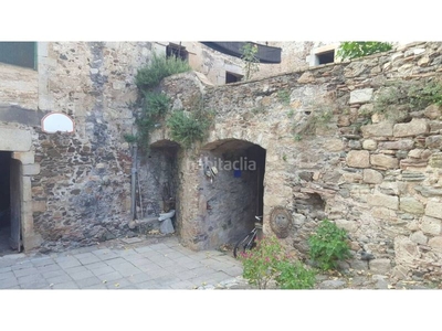 Casa rustica en venta en centre en Sant Daniel Girona