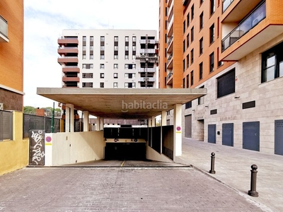 Dúplex con 3 habitaciones con ascensor, parking y aire acondicionado en Valencia