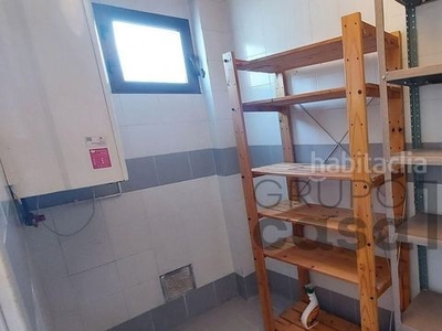 Dúplex con 3 habitaciones con calefacción y aire acondicionado en Becerril de la Sierra
