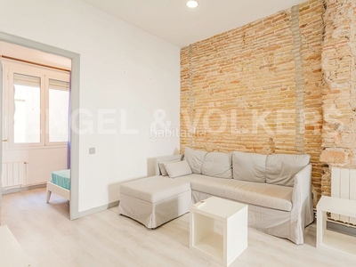 Piso bonito piso reformado en Raval norte en Raval Barcelona