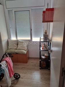 Piso con 3 habitaciones con ascensor en Abrera