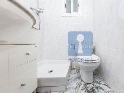 Piso en venta , con 50 m2 y 2 habitaciones y 1 baños. en Esplugues de Llobregat