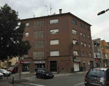 Piso en venta en Calle Puigpardines, 4º, 08560, Manlleu (Barcelona)