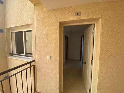 Piso en venta en Ceuta de 4 habitaciones con garaje y ascensor
