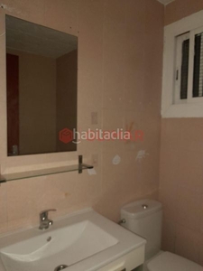 Piso en venta en mossè jacint verdaguer sant boi en Sant Boi de Llobregat