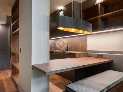 Piso excepcional dúplex de obra nueva con 3 dormitorios en venta en les corts en Barcelona