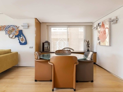 Piso maravilloso piso en sant gervasi-bonanova, completamente exterior y con terraza y zona comunitaria con piscina. en Barcelona