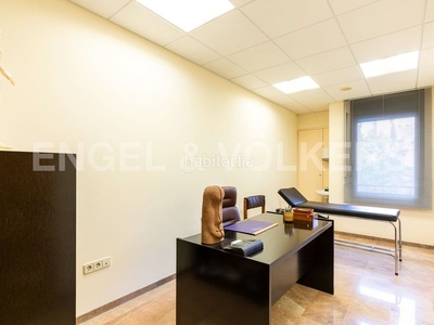 Piso vivienda-despacho profesional en calle guimerà en Manresa