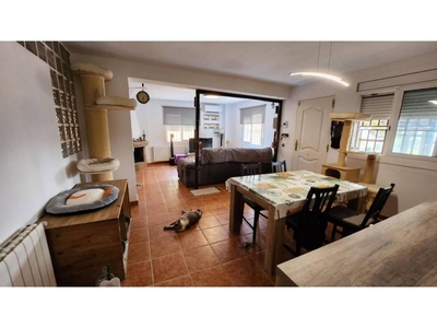 Venta Casa unifamiliar en Calle d´Ullastrell Rubí. Buen estado con terraza 77 m²