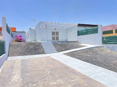 Venta Casa unifamiliar en Salinas de Antigua Antigua. Con terraza 114 m²