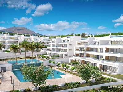 Apartamento en venta en Estepona, Málaga