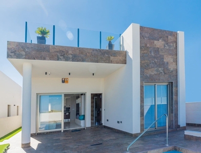 Chalet en venta en Los Almendros (Orihuela Costa), Orihuela, Alicante