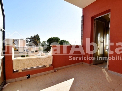 Venta Piso Borriana - Burriana. Piso de cuatro habitaciones en mediterrania. Segunda planta con terraza