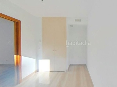 Alquiler piso con 3 habitaciones con ascensor, parking, calefacción y aire acondicionado en San Sebastián de los Reyes