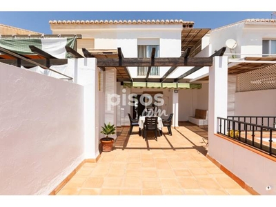 Casa adosada en venta en Almuñécar