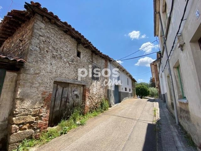 Casa adosada en venta en Calle del Arenal