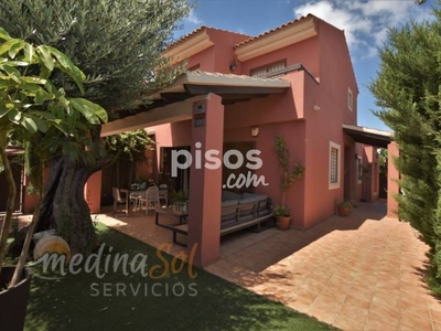 Casa adosada en venta en Islas Menores-Mar de Cristal