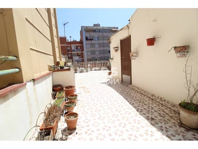 Casa adosada en venta en Passeig de Torras i Bages, cerca de Passatge de Jacint Guardiola