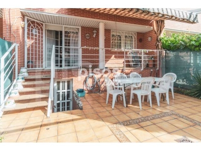 Chalet adosado en venta en Calle del Río Záncara